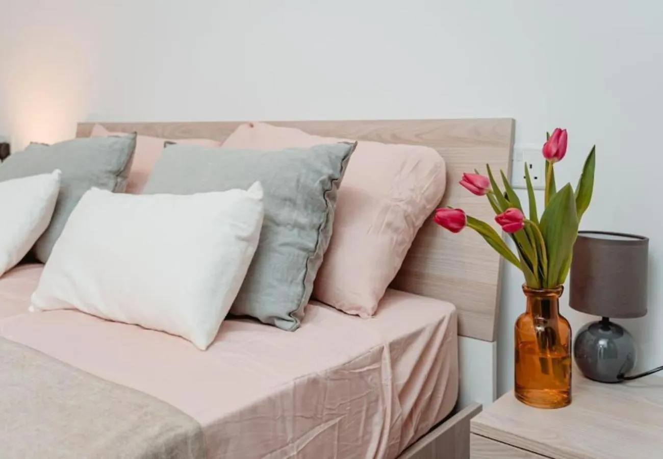 Amazing 2 Bed In Gzira Centre - Designer Finish Apartment