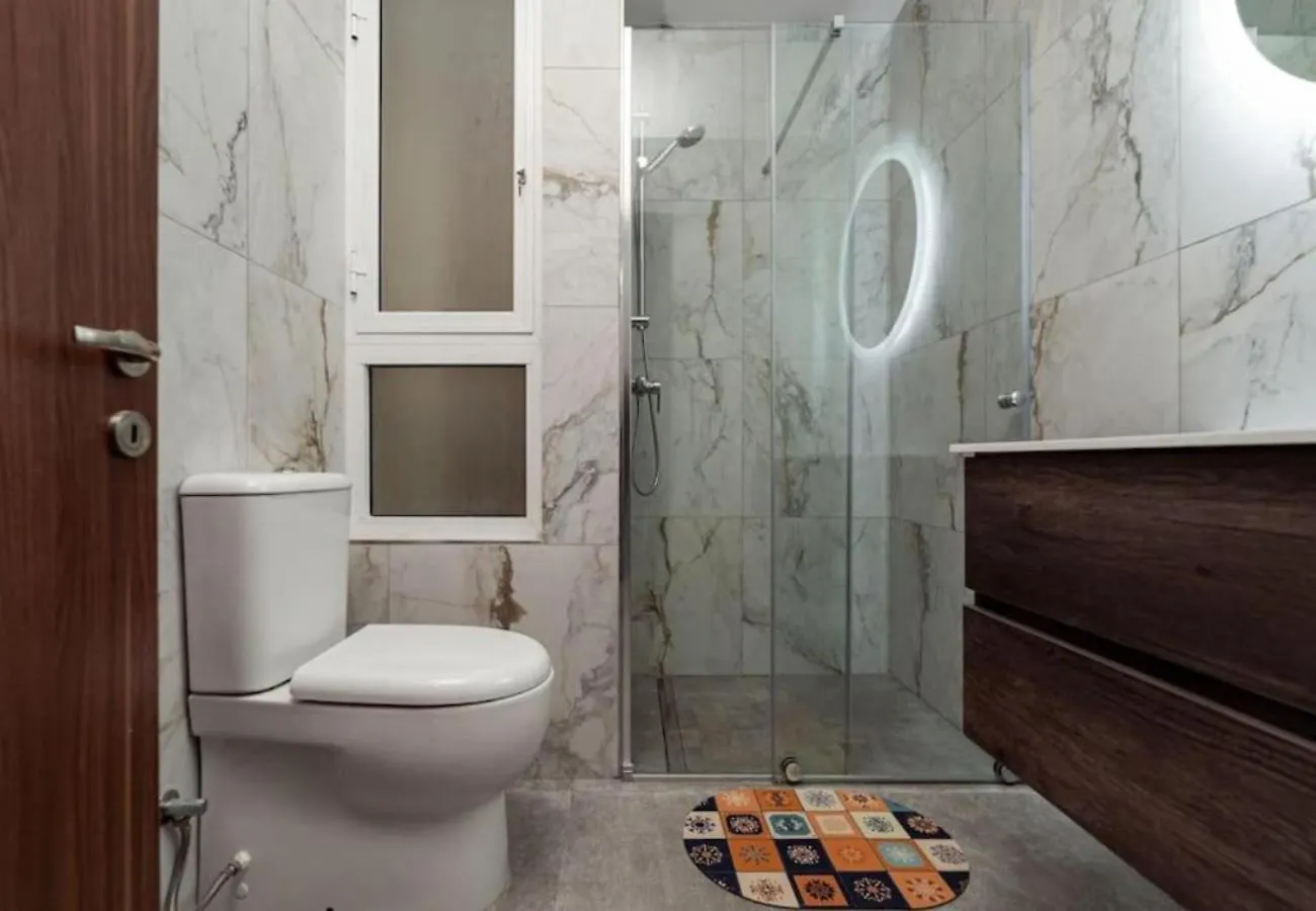 Amazing 2 Bed In Gzira Centre - Designer Finish Apartment